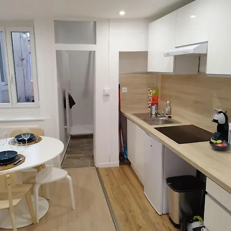 Le Pasteur Centre فندق *